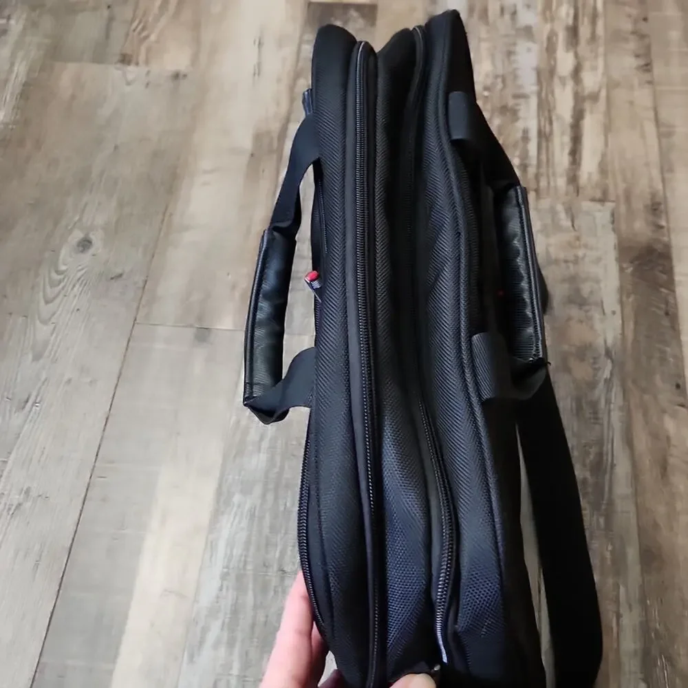 Xenon 3 Toploader‎ Briefcase, Fits Devices Up To 15.6